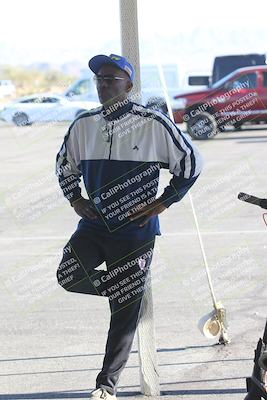 media/Oct-30-2025-Racers Edge (Thu) [[dabbdaf680]]/1-Around the Pits- Track Walk/